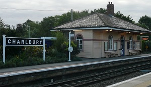 Charlbury station